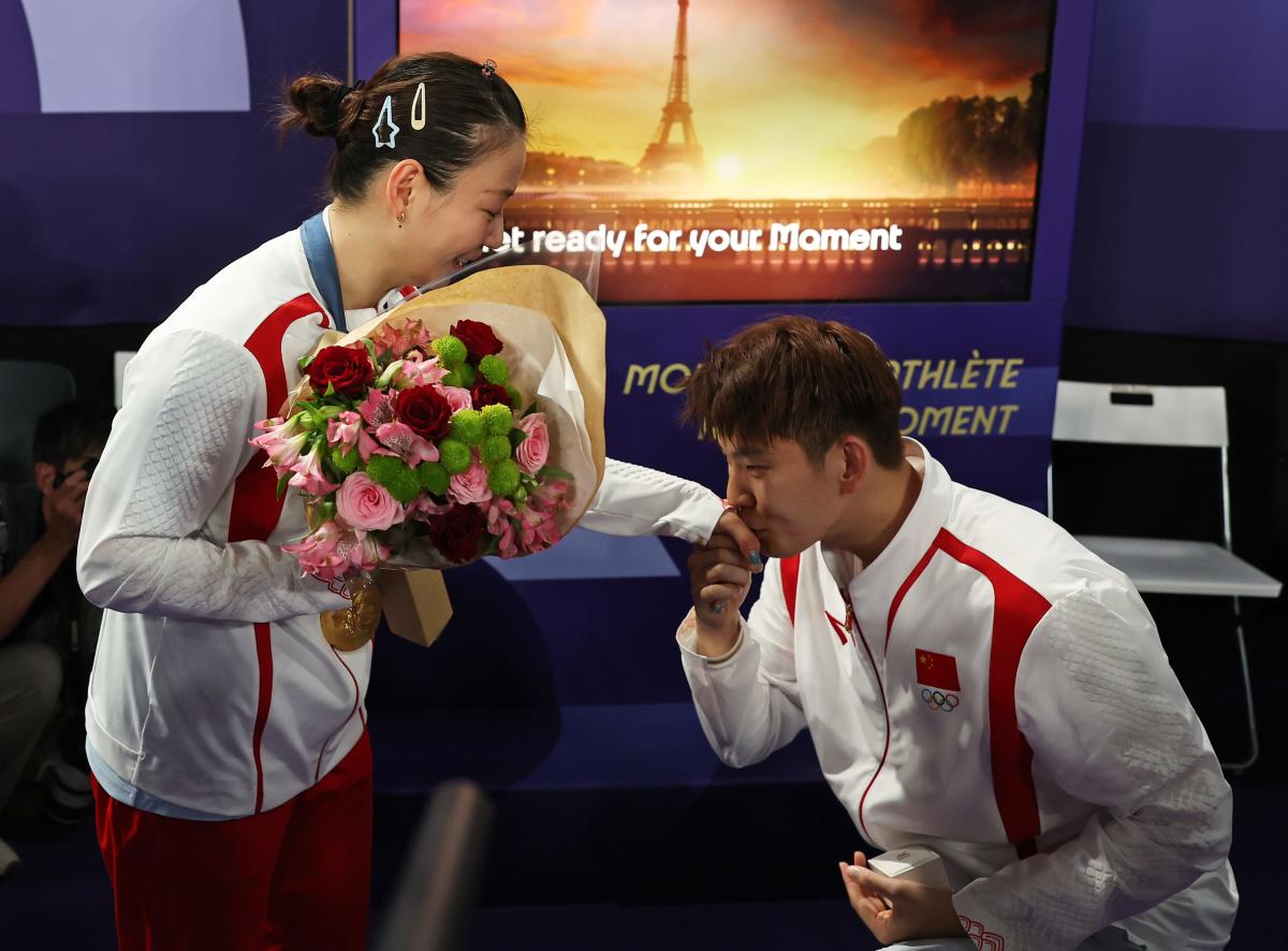 Huang Yaqiong Wins Gold and Gets Engaged in Paris