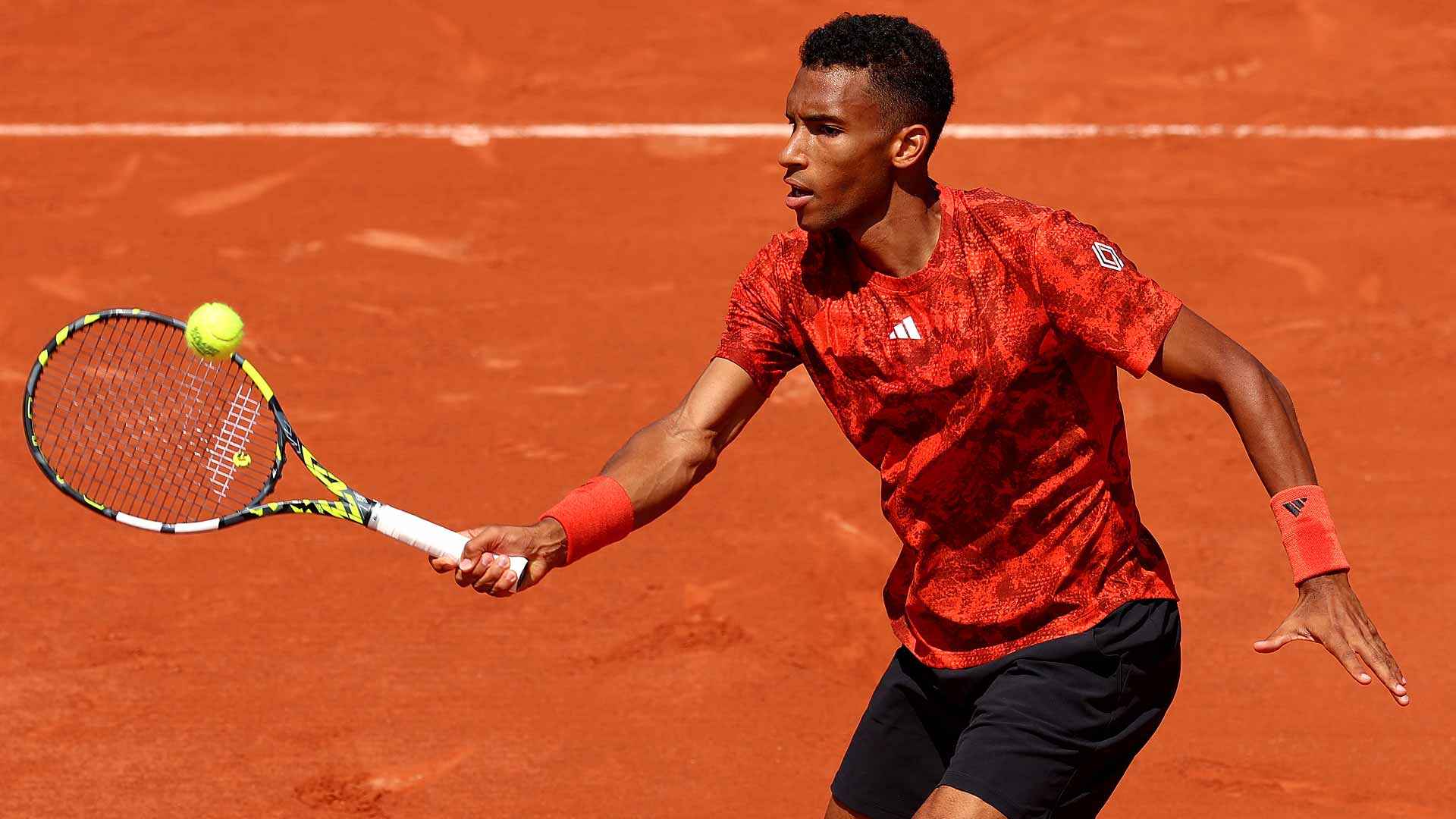Félix Auger-Aliassime brilla en Doha