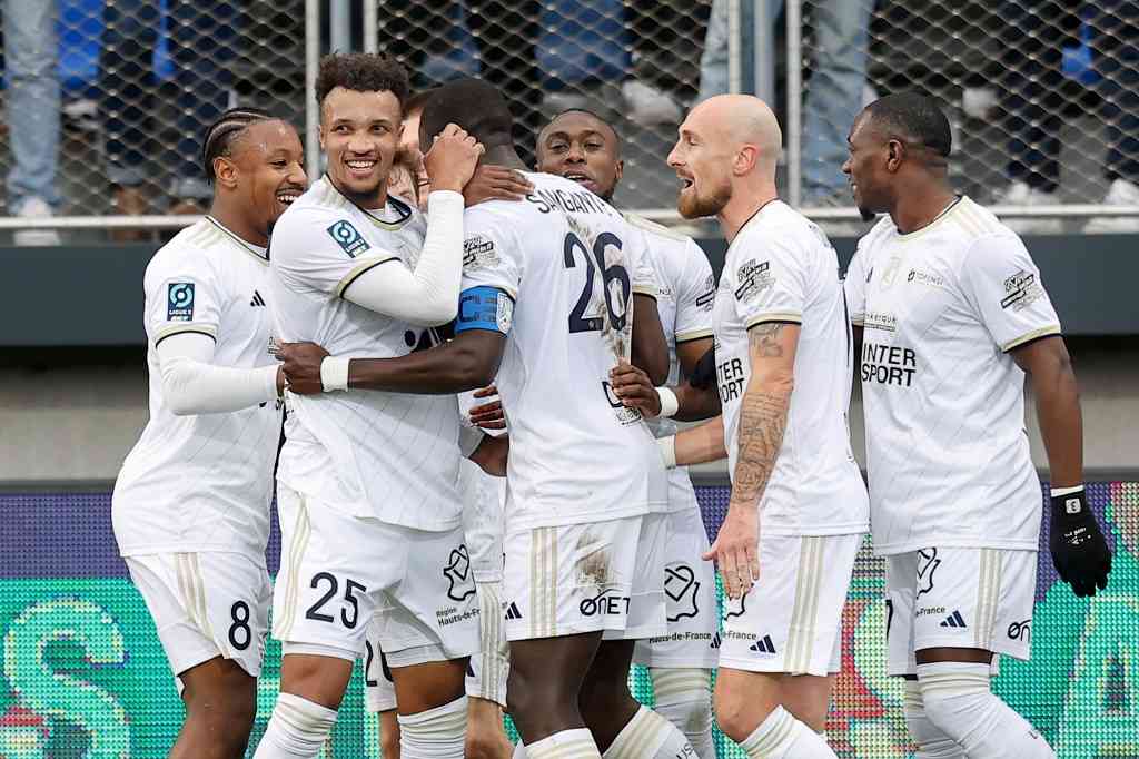 Dunkerque et NKada en pleine forme en Ligue 2