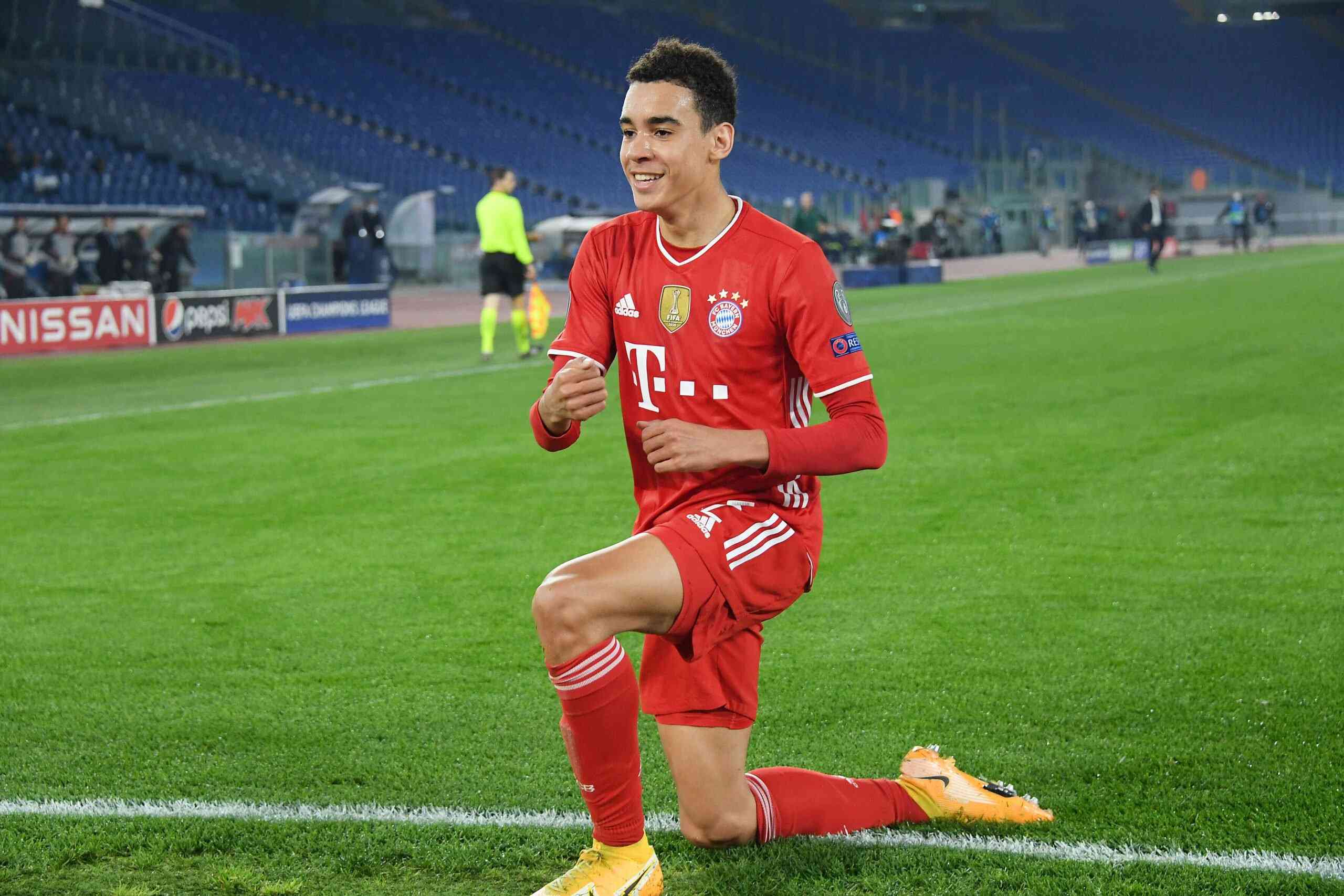 Bayern München dominiert, Musiala verlängert bis 2030