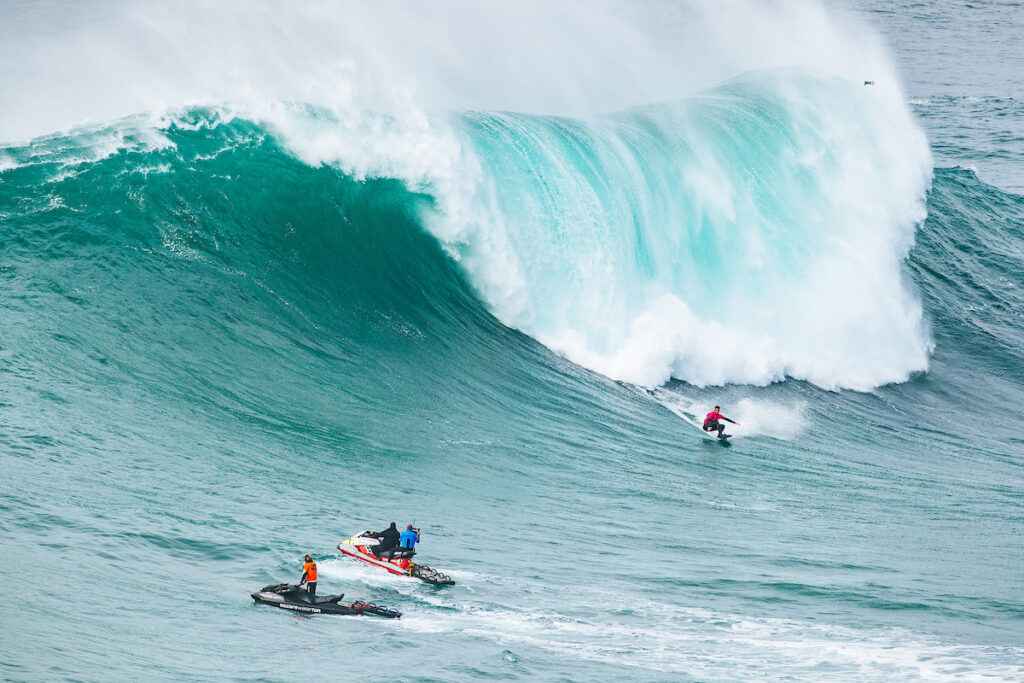 Clément Roseyro triomphe au TUDOR Nazaré Challenge