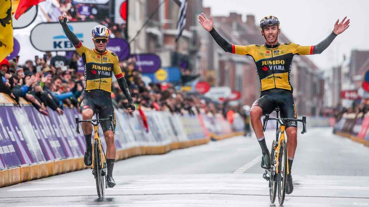 Van Aert brilla en la Omloop Nieuwsblad 2025