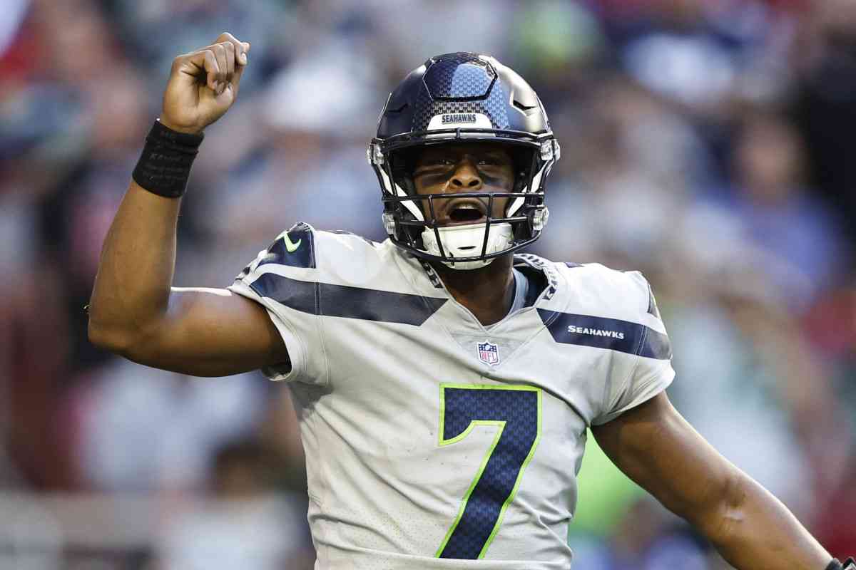 Geno Smith échangé aux Raiders : un tournant pour les Seahawks