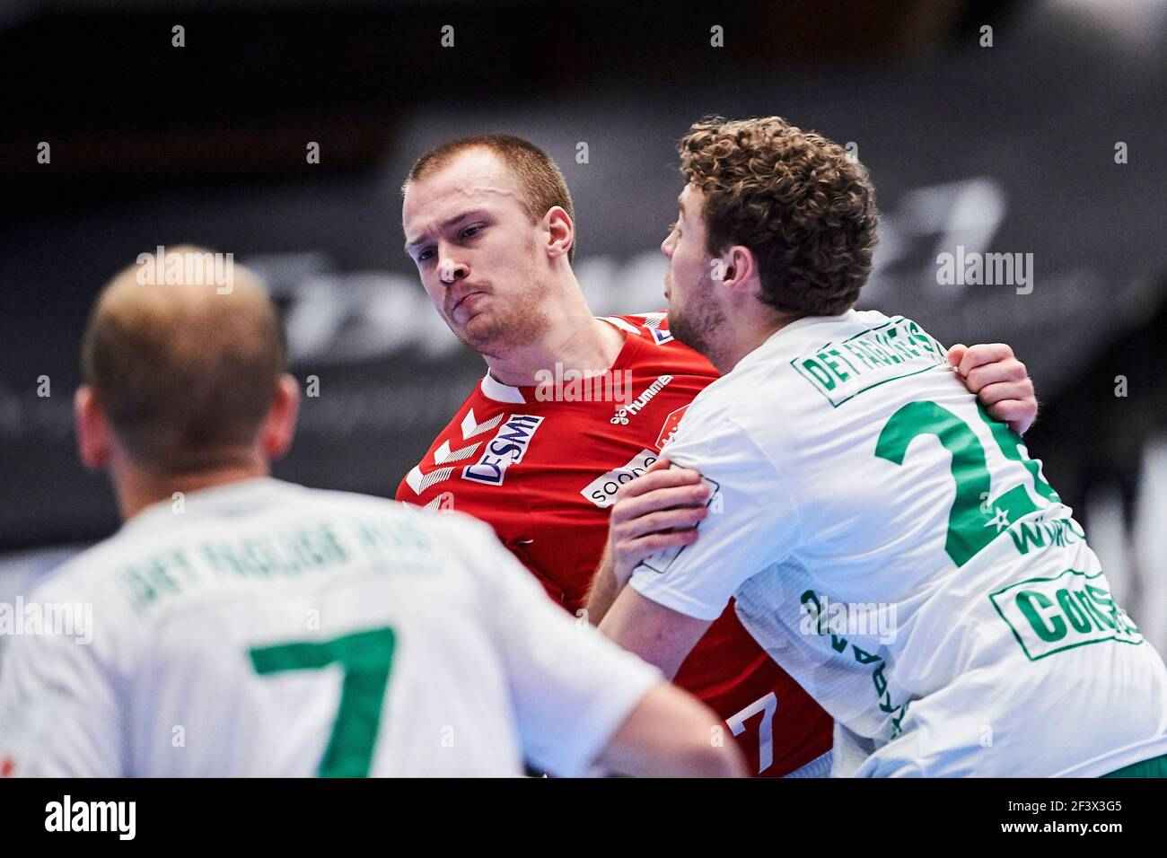 Mikkel Løvkvist og Nicolaj Jørgensen stråler i runde 21