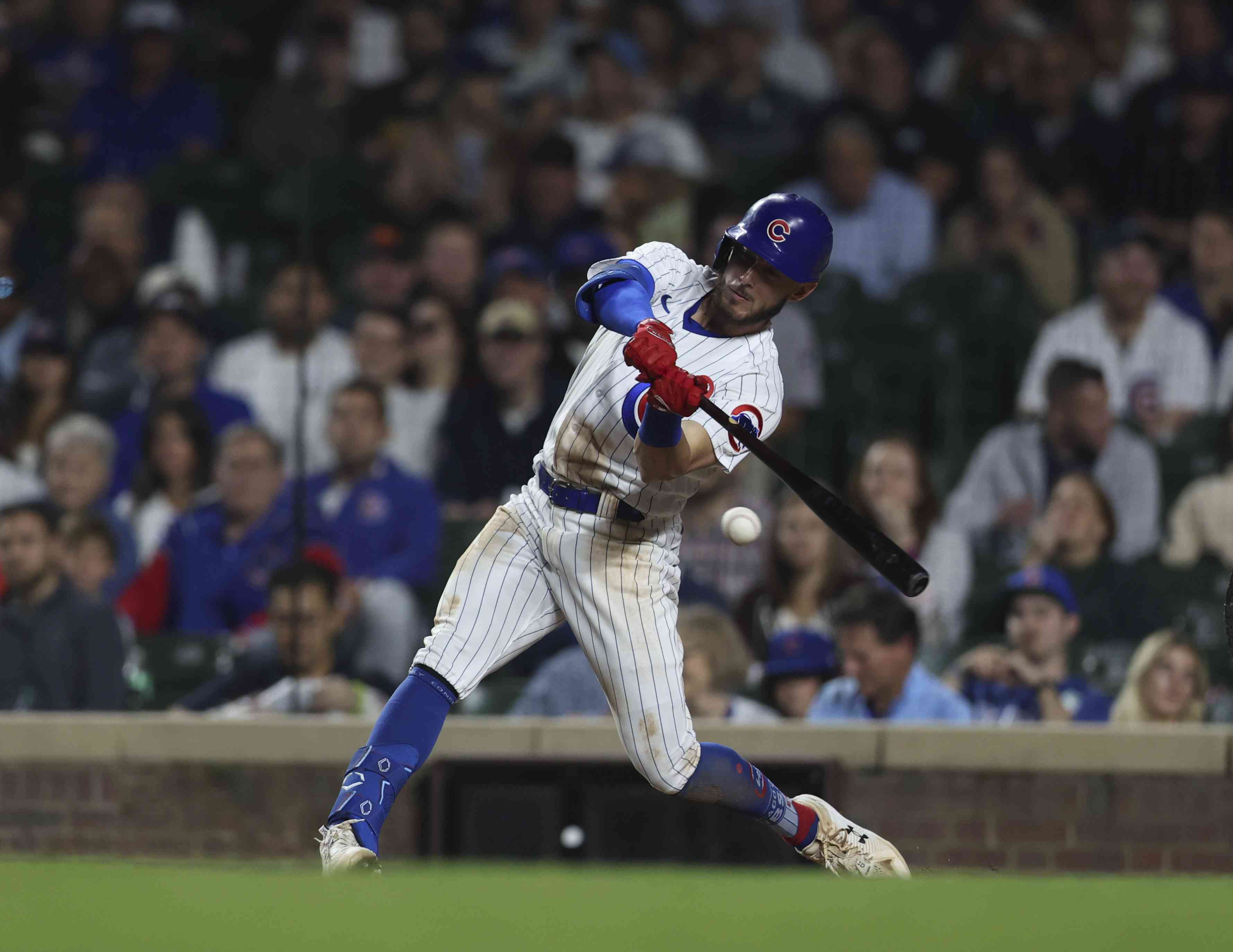 Chasing 35K hits: Day 5 #mlb #baseball #cubs #whitesox ...