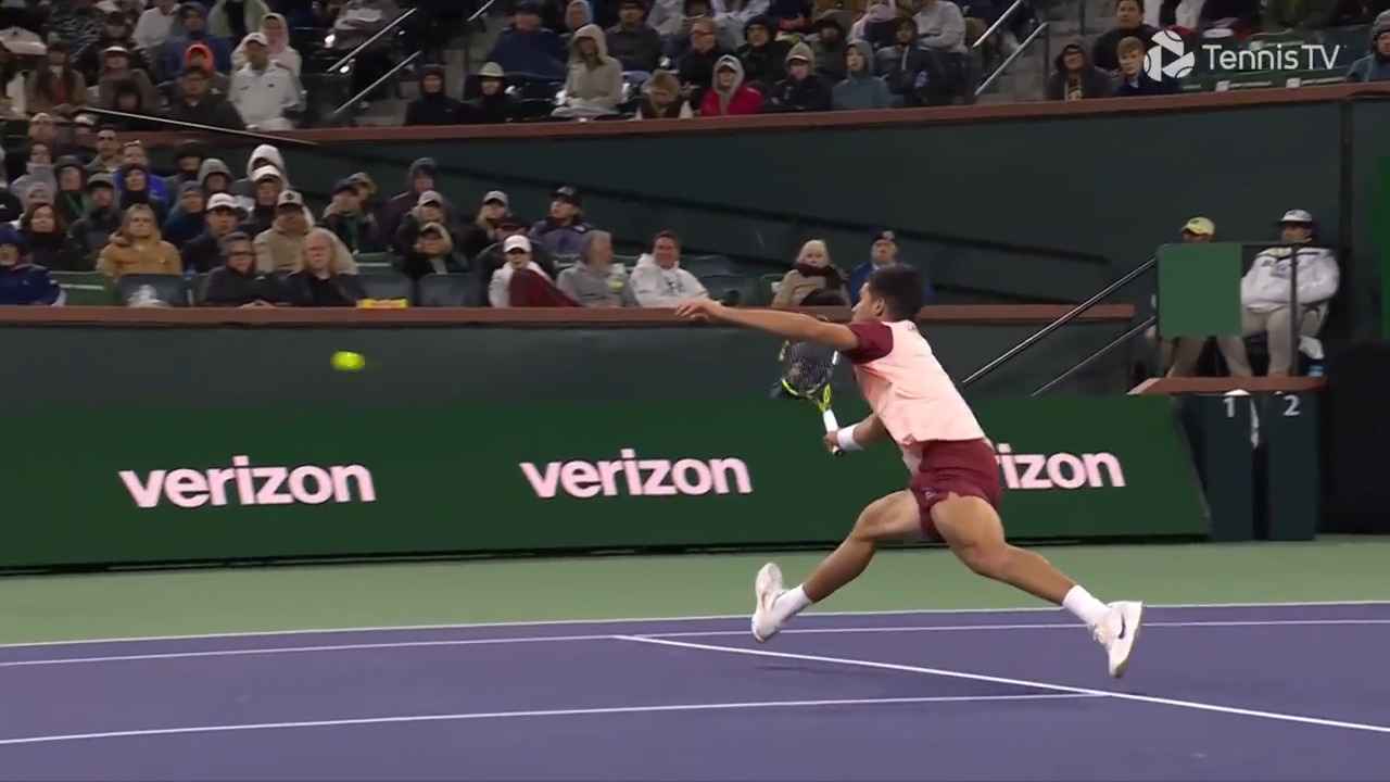 Hot Shot: `What is that stretch` by Alcaraz in Indian Wells 2025!