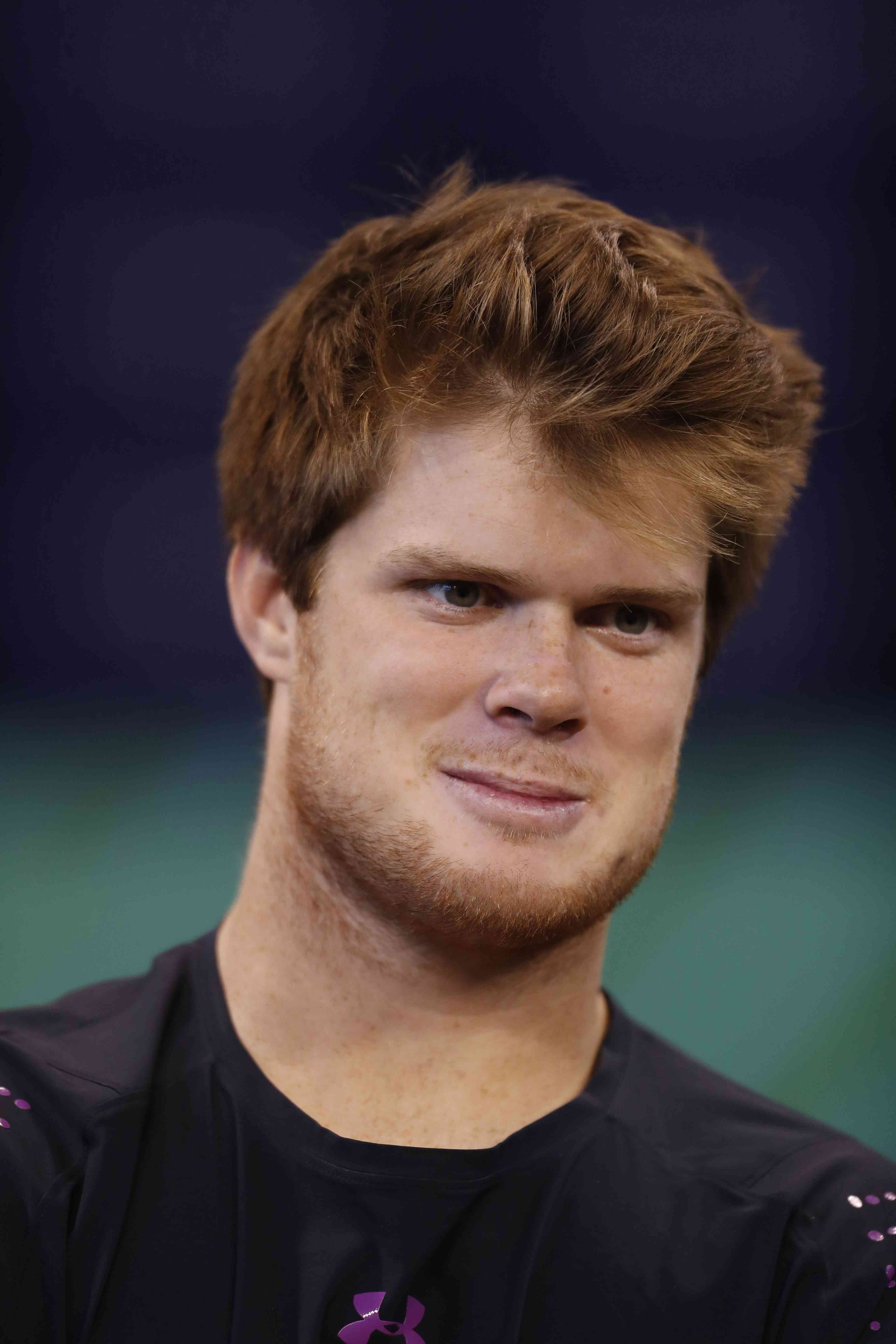 Sam Darnold Is The Ideal Quarterback For The Tennessee ...