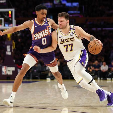 Lakers e Warriors em Destaque na NBA