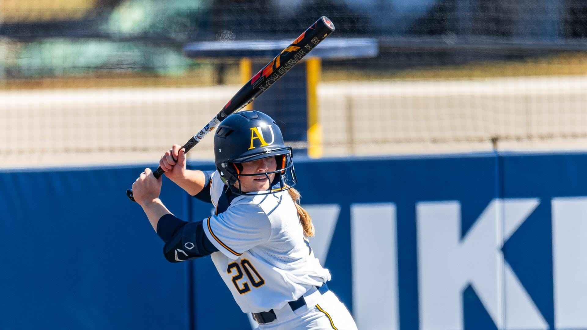 Akron Softball Dominates Bowling Green in Doubleheader