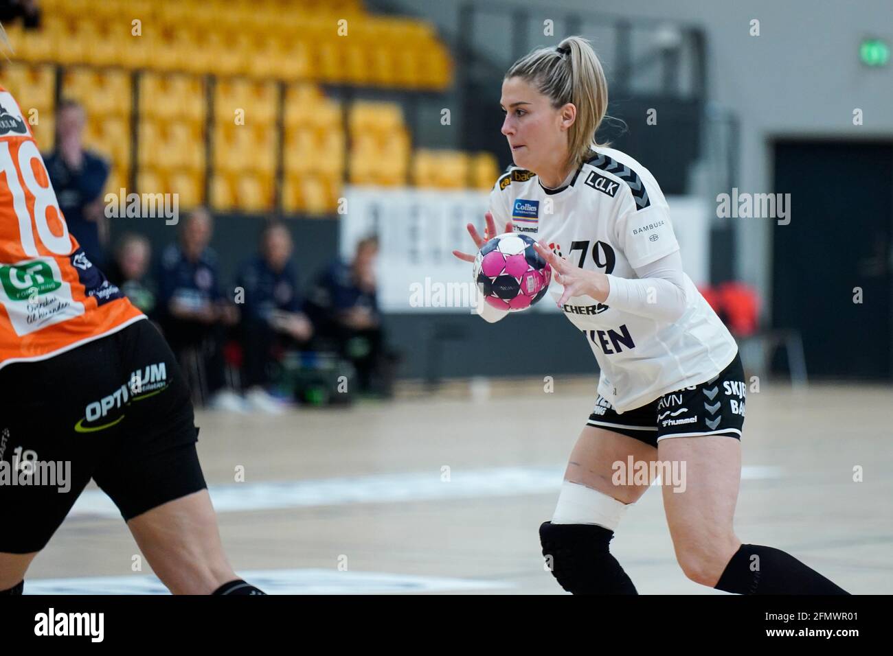 Odense Håndbold vinder tæt kamp mod Nykøbing Falster