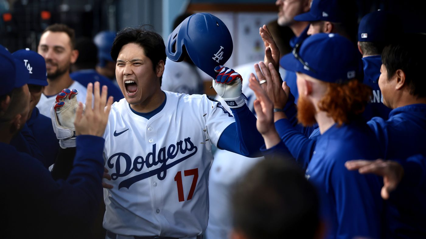 Dodgers Crush Marlins 15-2, Extend Winning Streak