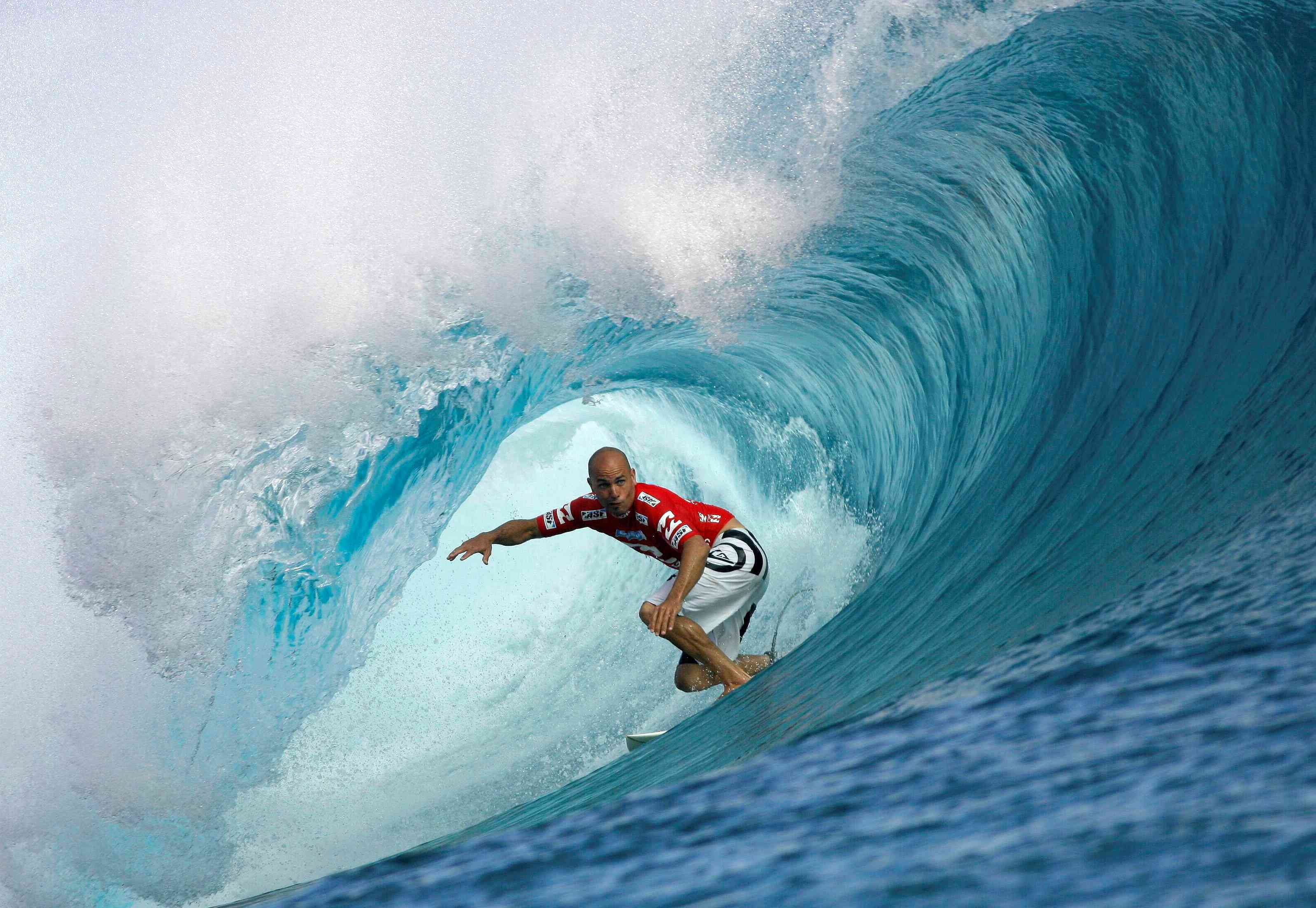 Surf et compétitions à Tahiti : l`absence de nouvelles