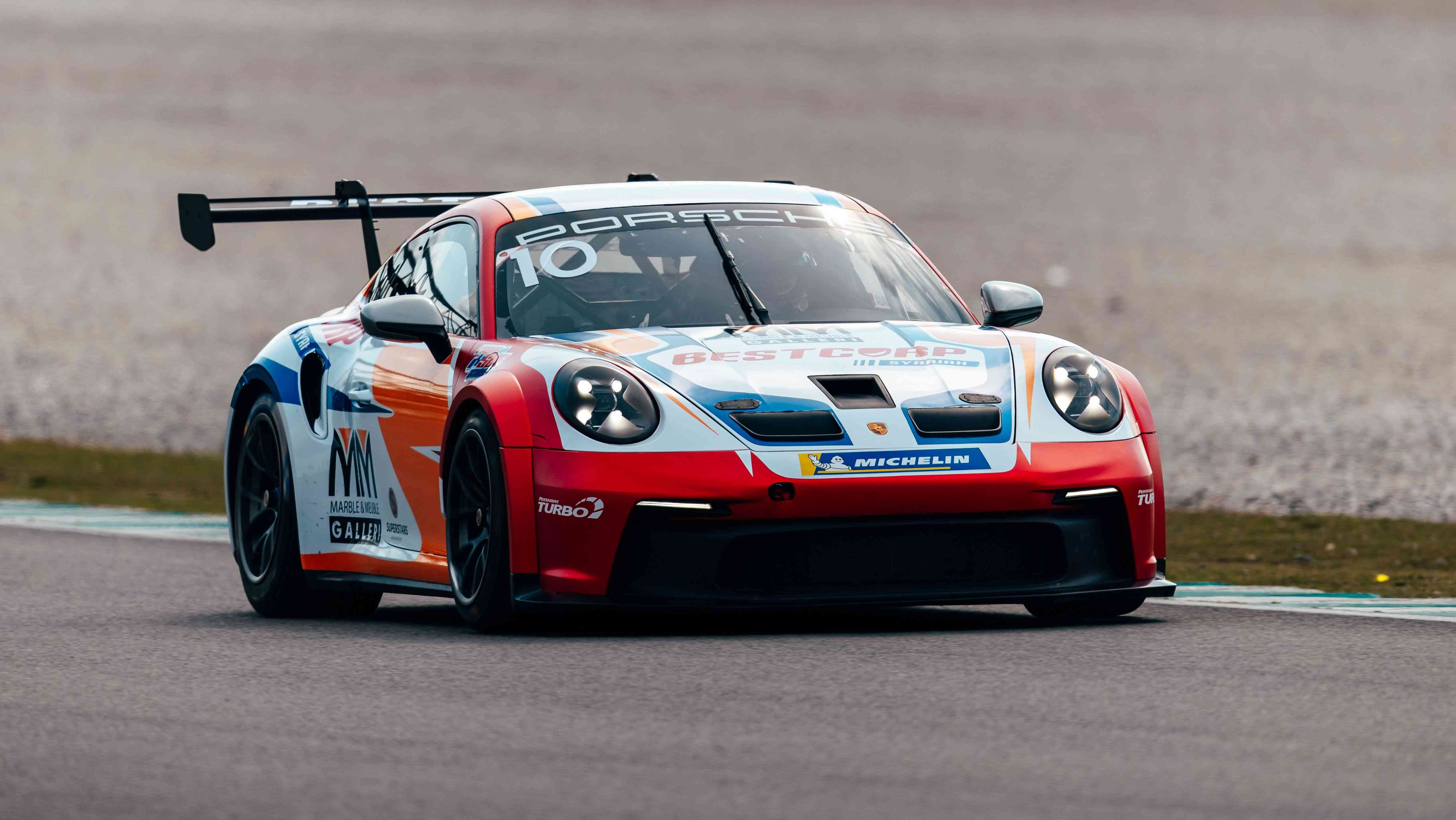 Debut Porsche Sprint Challenge di Sirkuit Sepang