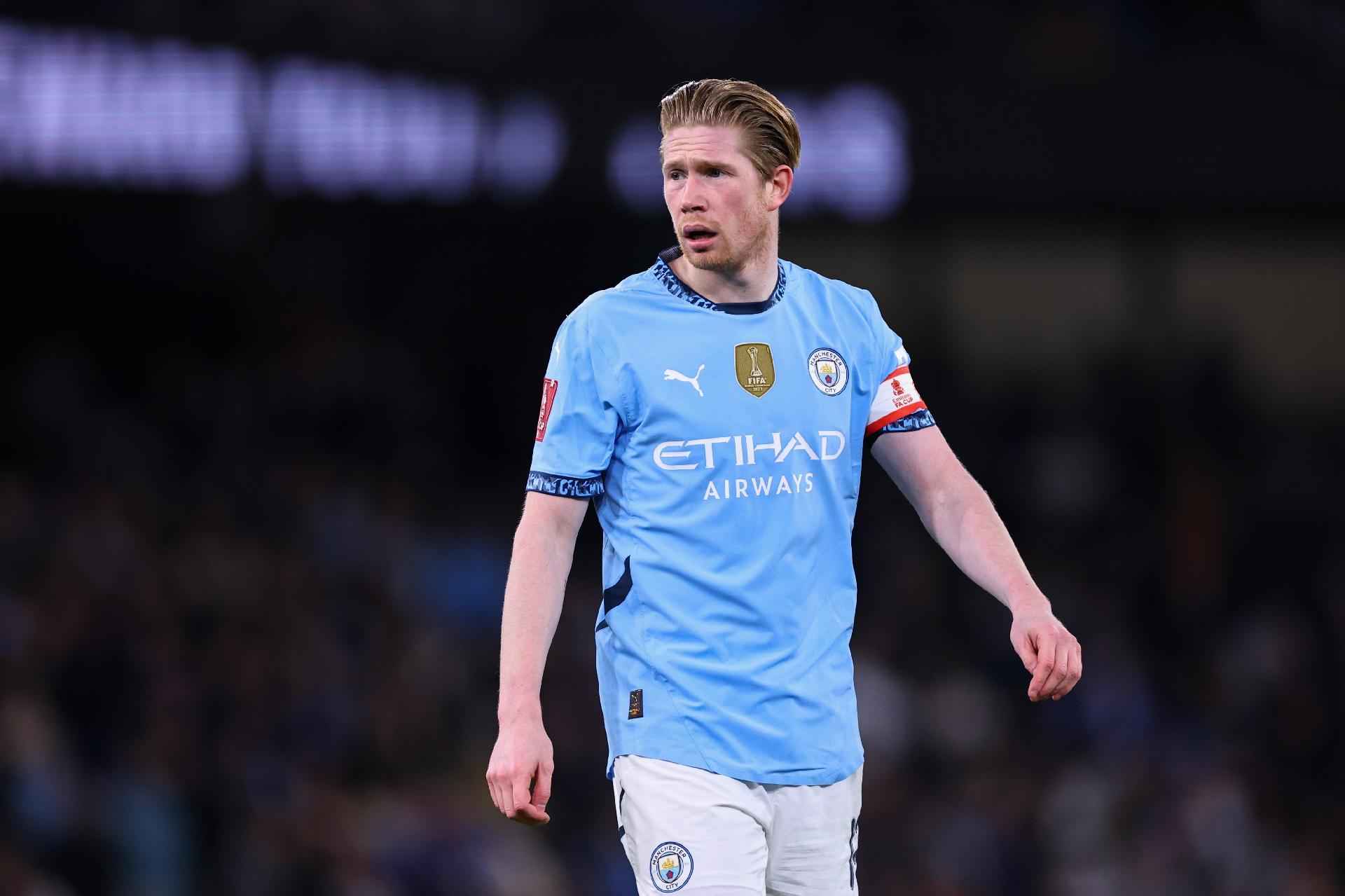Vitória do City com De Bruyne no Etihad