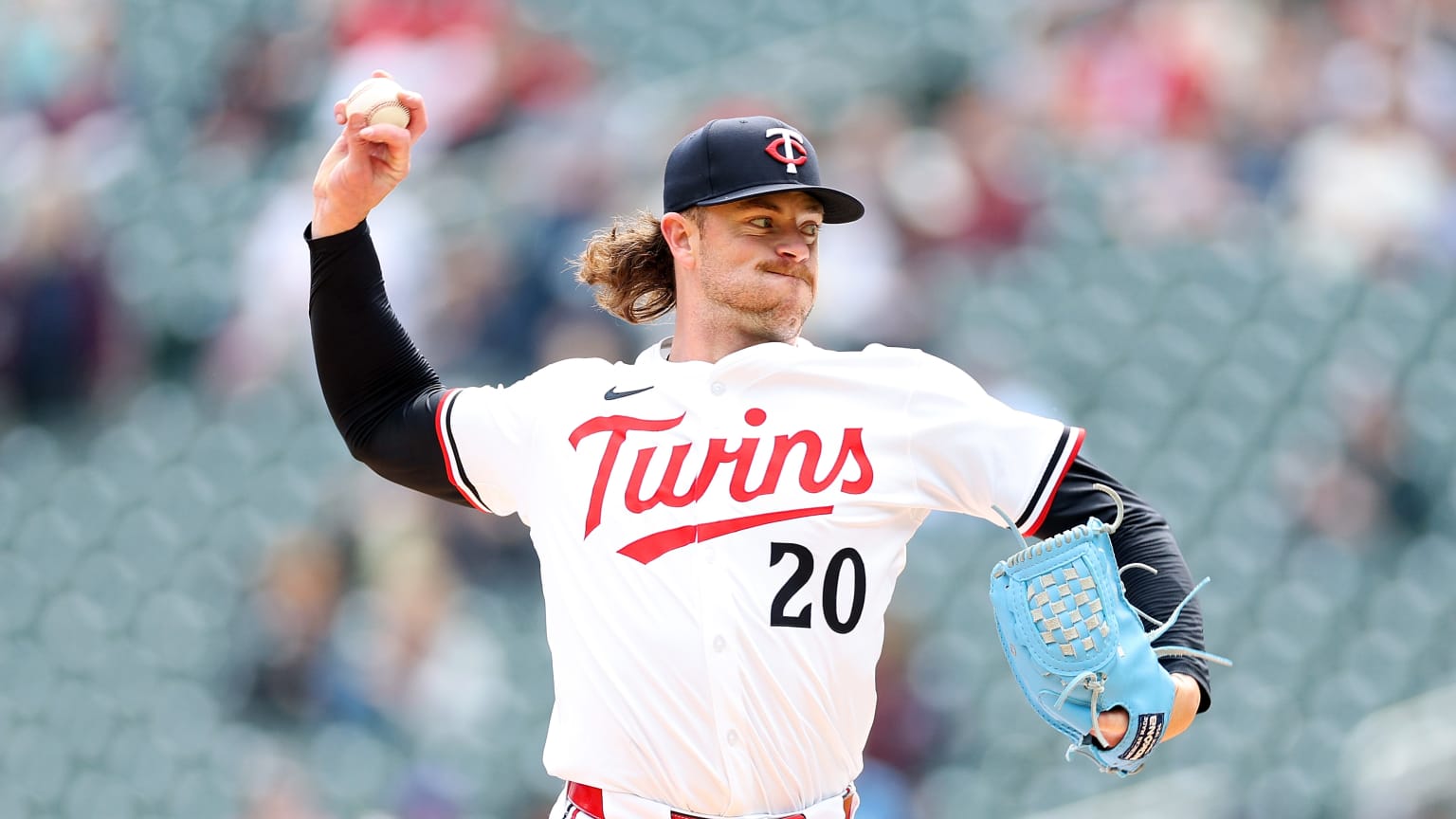 Twins Face Guardians with Paddack on the Mound