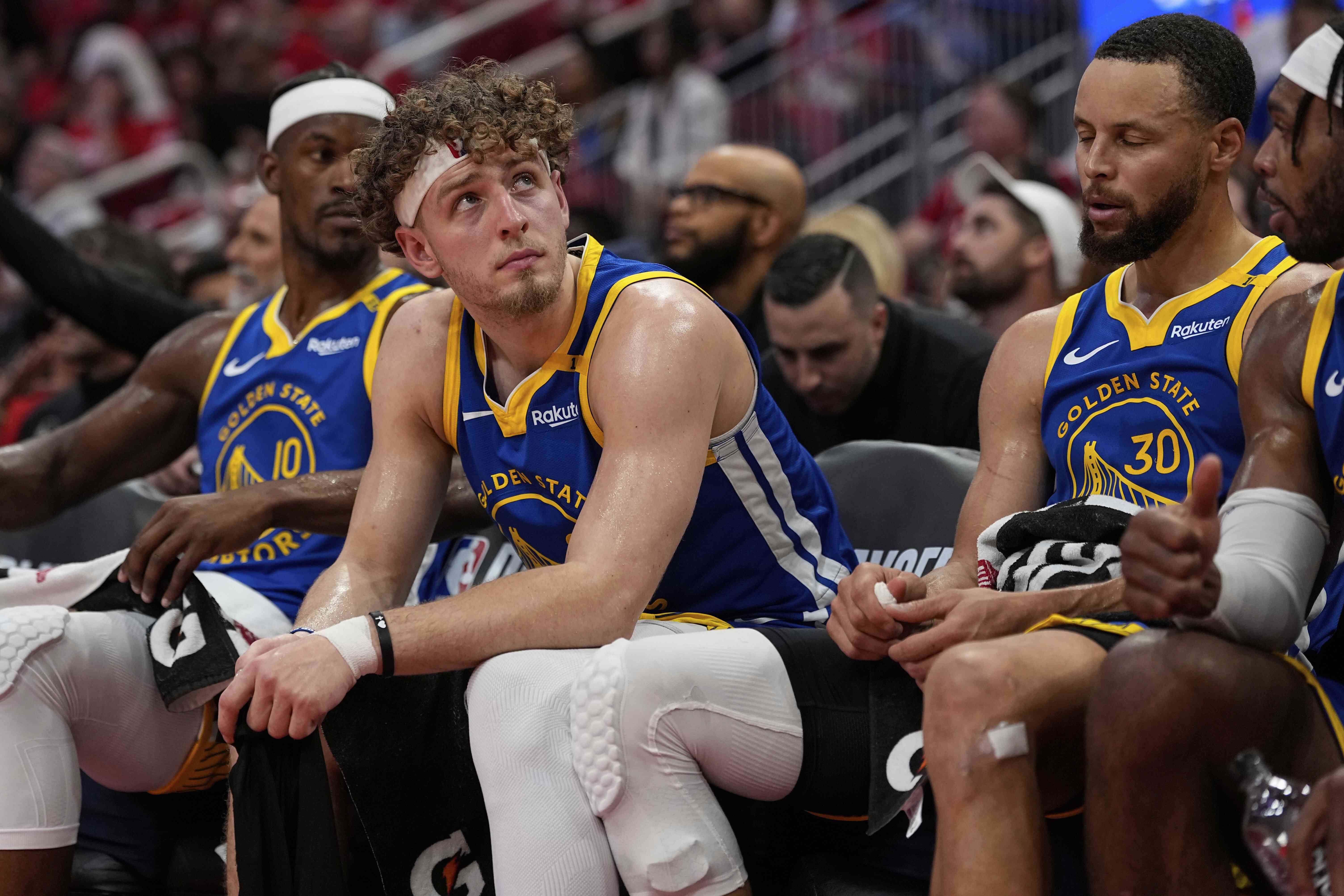 Warriors besiegen Rockets dank Curry