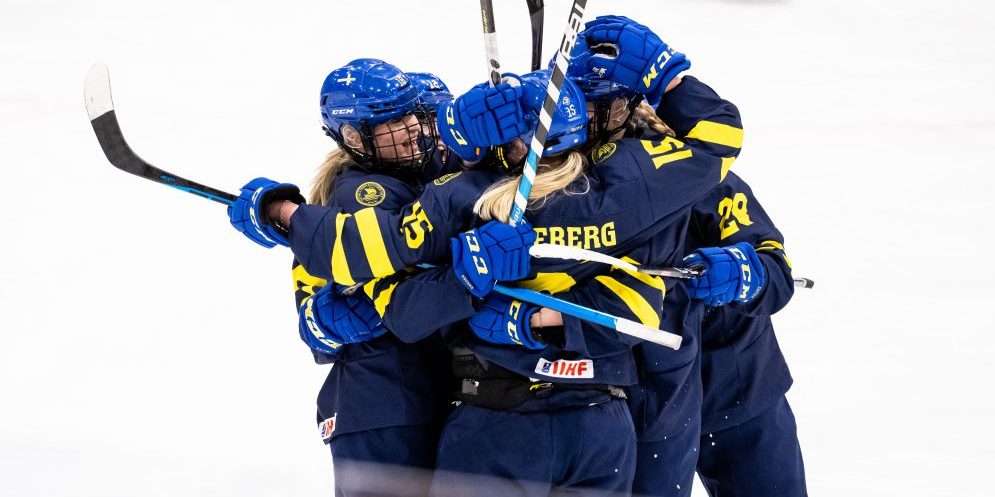 Sverige till final i U18-VM efter dramatisk seger