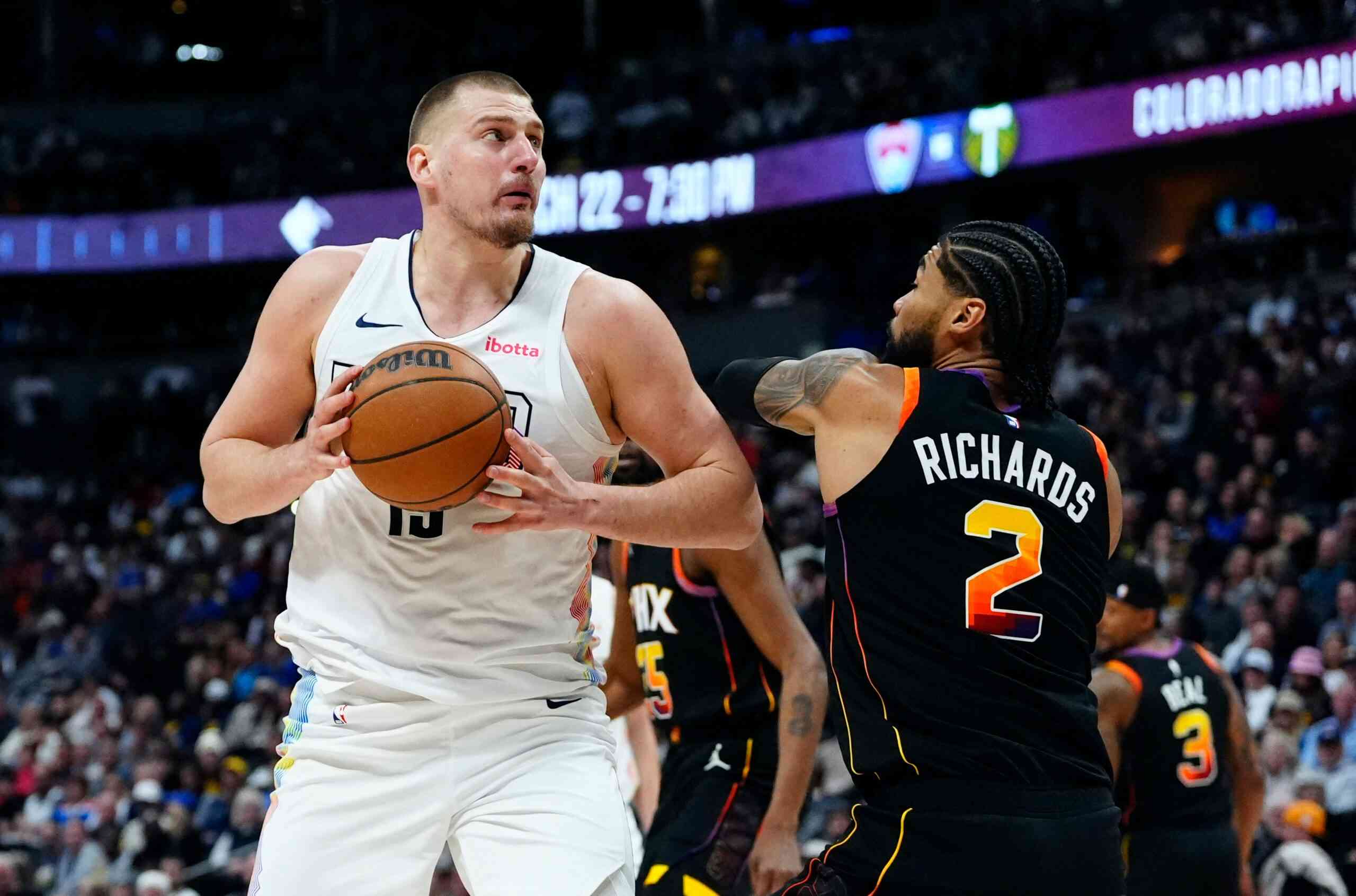 Jokić Leads Nuggets in Crucial Game 7 Showdown