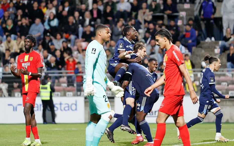 Paris FC monte en Ligue 1 après un nul à Martigues