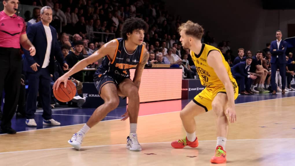 Fos-sur-Mer s`incline face à Poitiers en Pro B