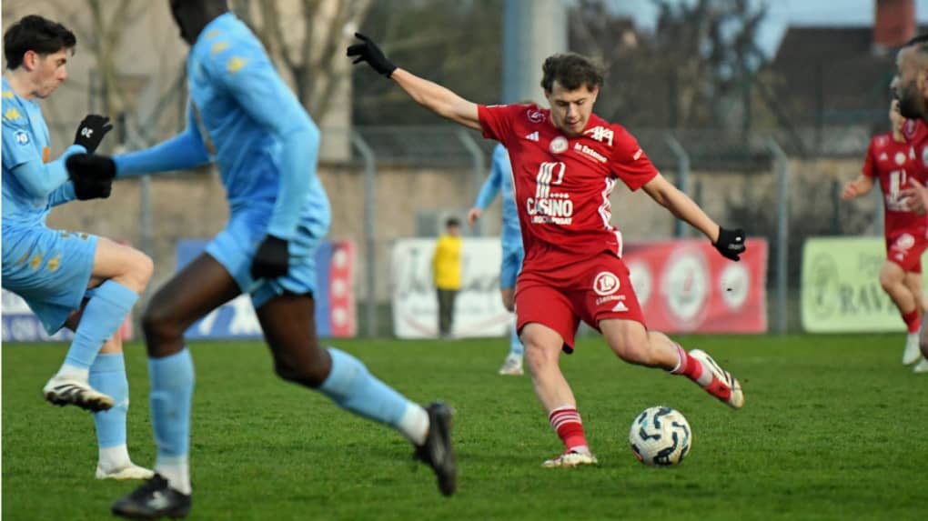 Chartres domine le National 3 - Groupe F