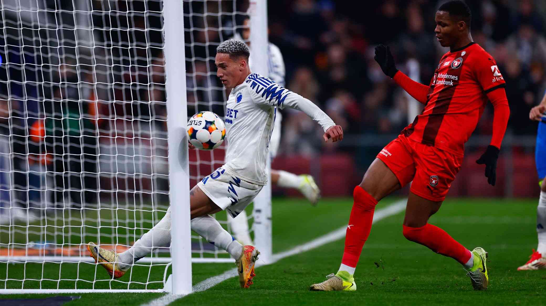 FC Midtjylland og FCK i vigtige Superliga-kampe