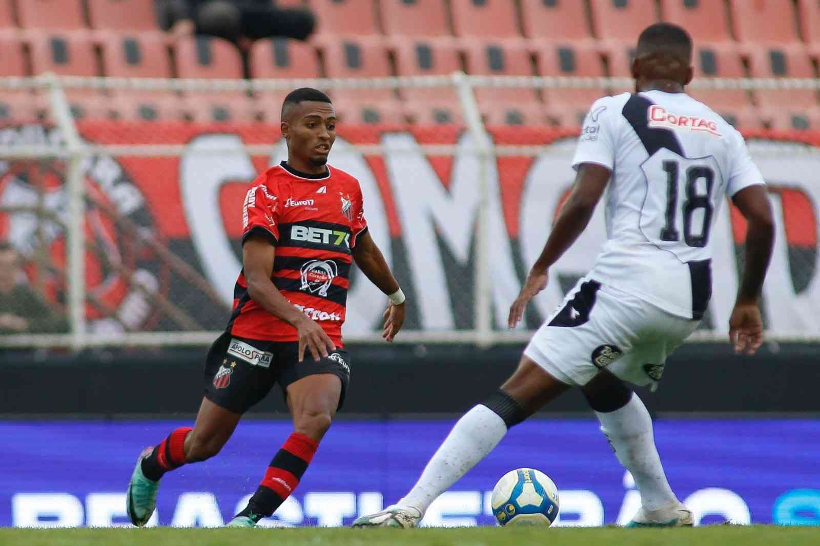 Ituano e Ponte Preta seguem firmes na Série C