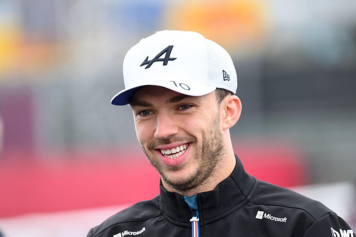Gasly destaca en Miami, pero sin noticias de España