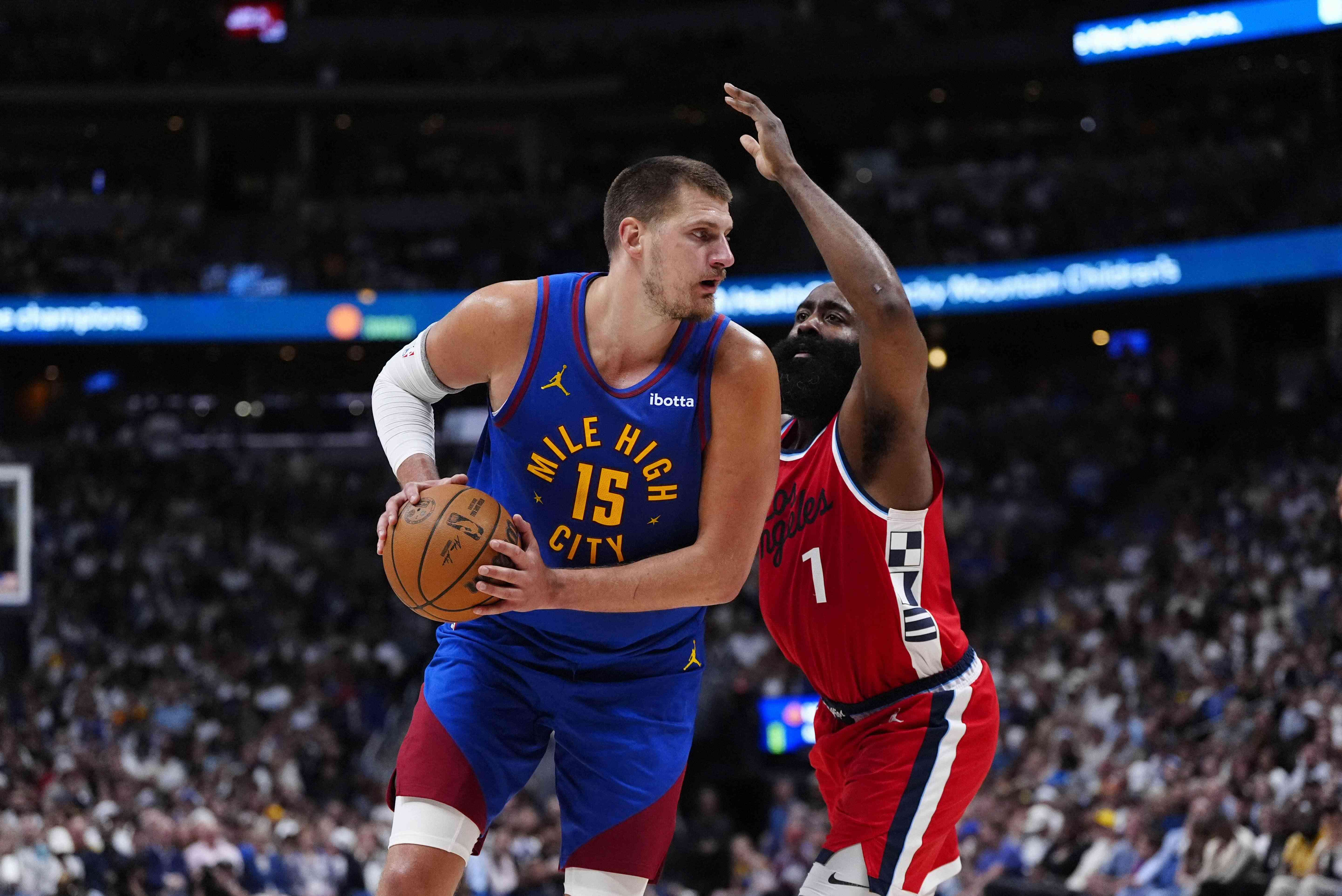 Nuggets đánh bại Clippers, tiến vào vòng 2 NBA