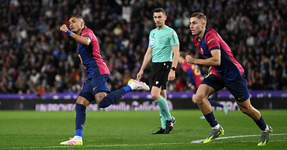 Barcelona duy trì ngôi đầu La Liga
