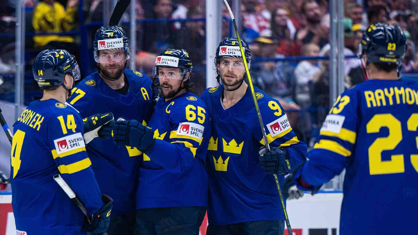 Tre Kronor redo för VM med stjärnor som Forsberg