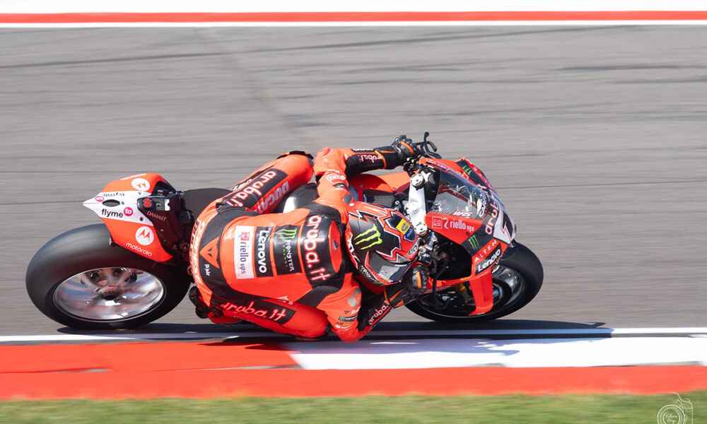 Bulega trionfa al GP d`Italia di Superbike