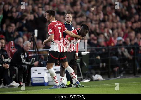 Perisic schittert met hattrick voor PSV