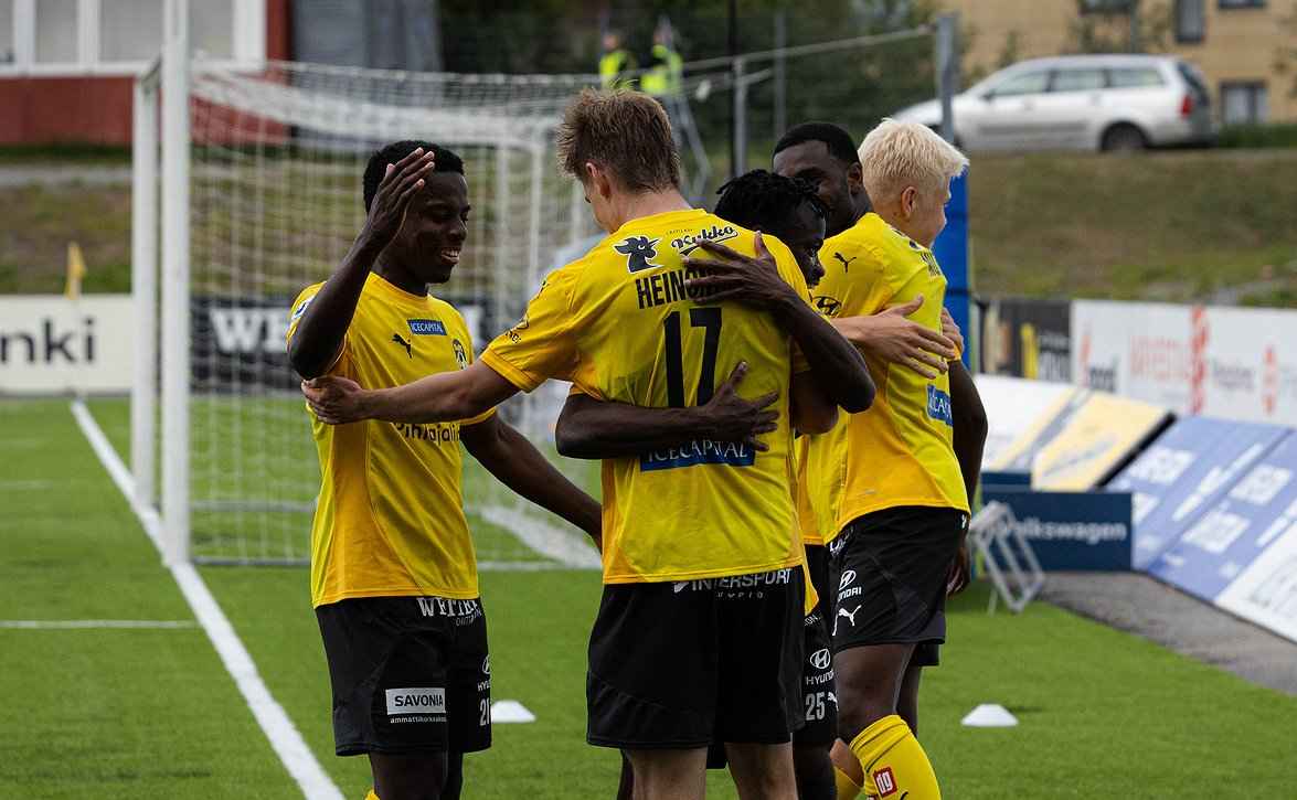 KuPS johtaa Veikkausliigaa, EIF yllättää Suomen Cupissa
