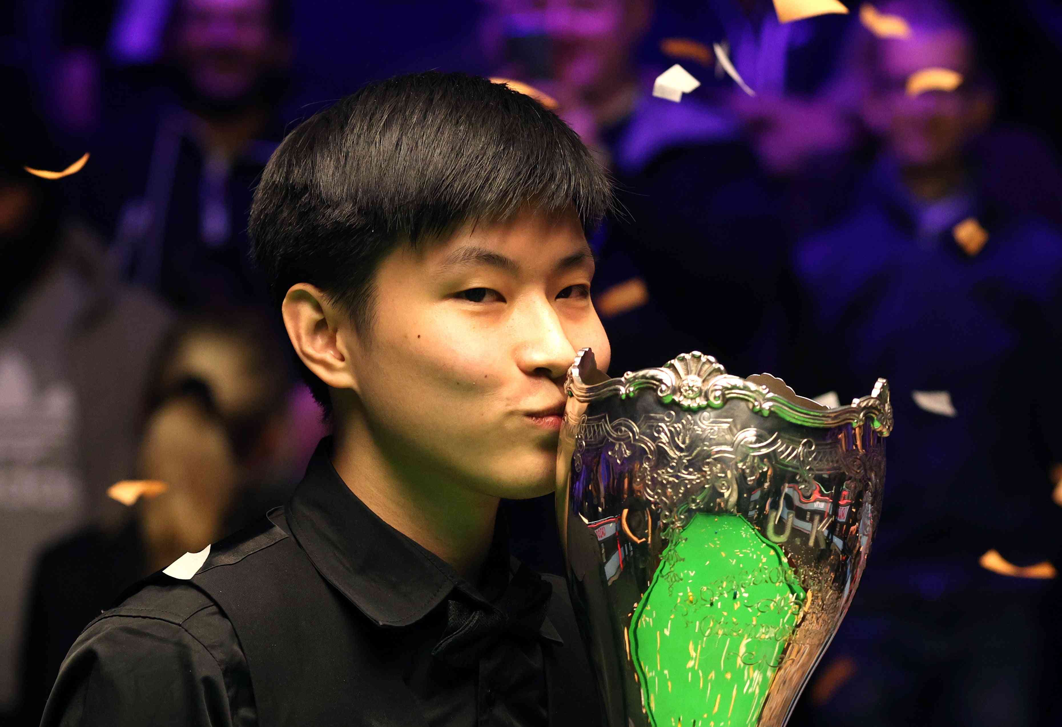 Zhao Xintong Makes History at World Snooker Championship