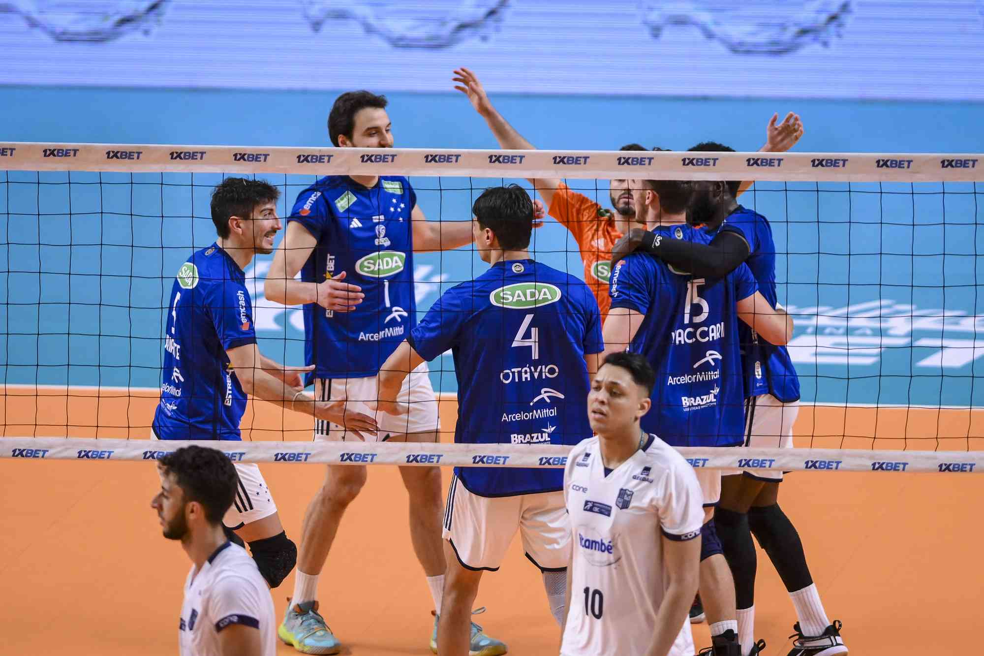 Sada Cruzeiro é campeão da Superliga com Lucão MVP
