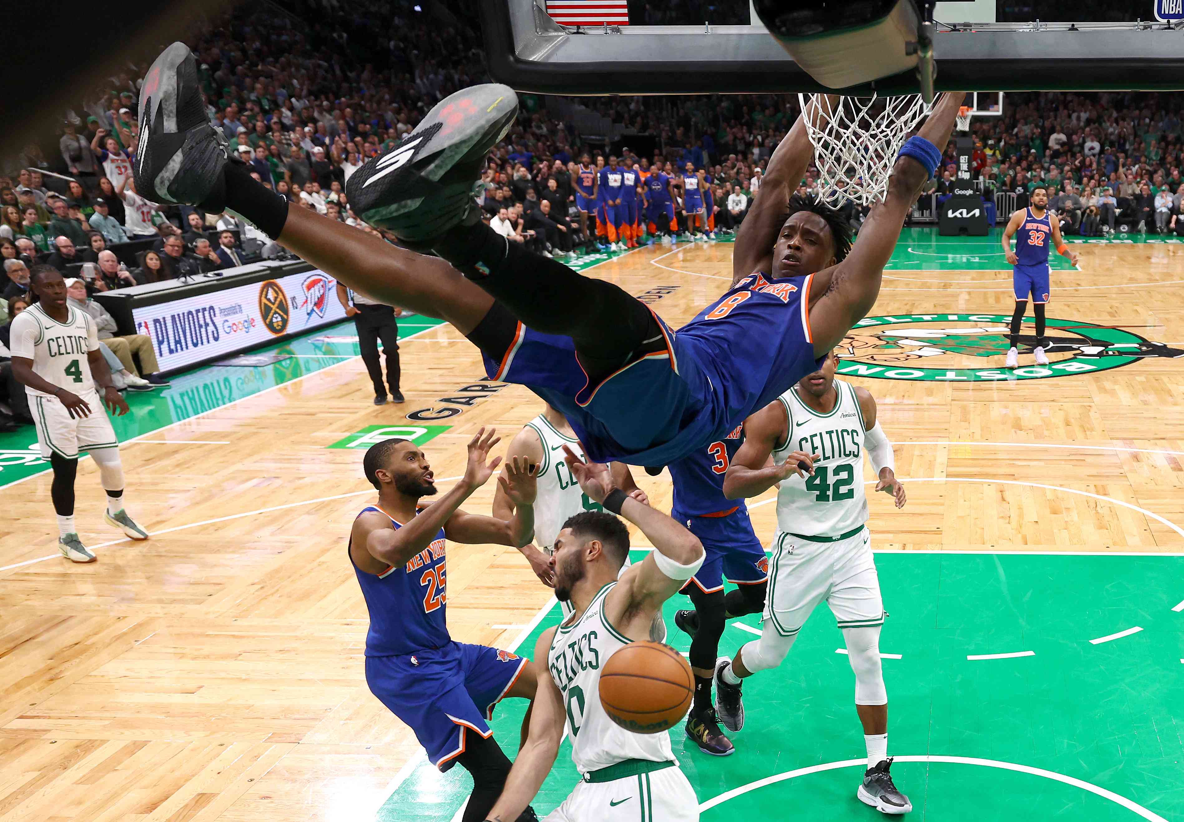 Knicks Stun Celtics with Epic Comeback in NBA Playoffs