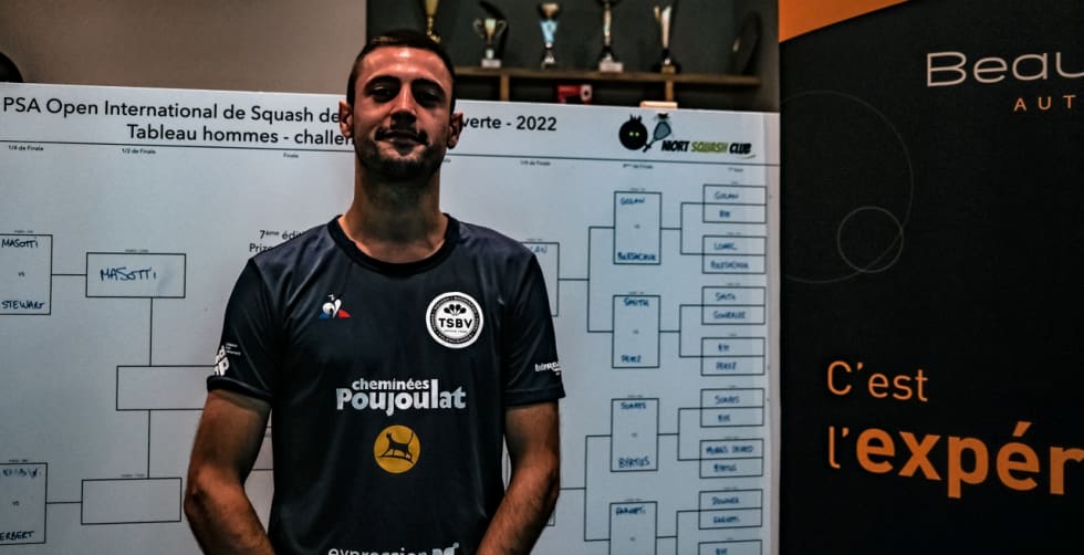 Squash : Baptiste Masotti en route pour la victoire !