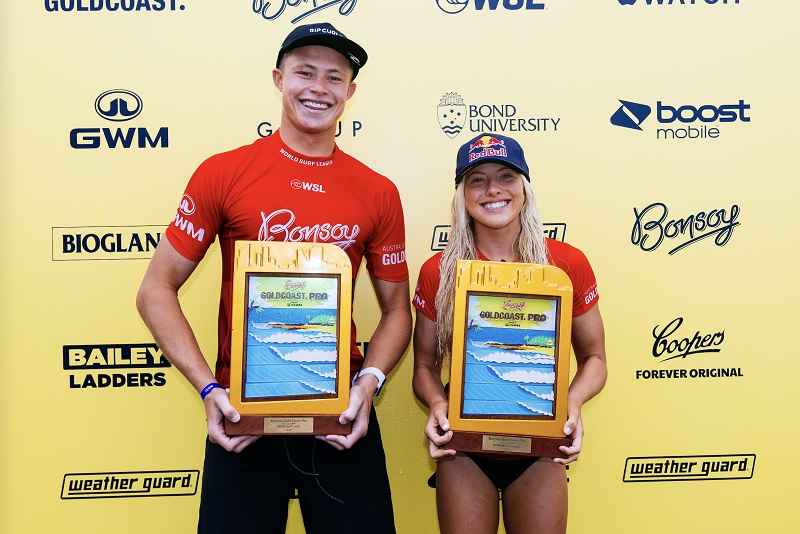 Julian Wilson surprend au Bonsoy Gold Coast Pro