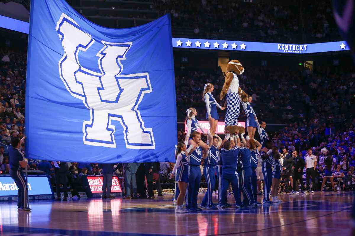 Duke and Kentucky Battle in Thrilling NCAA Showdown