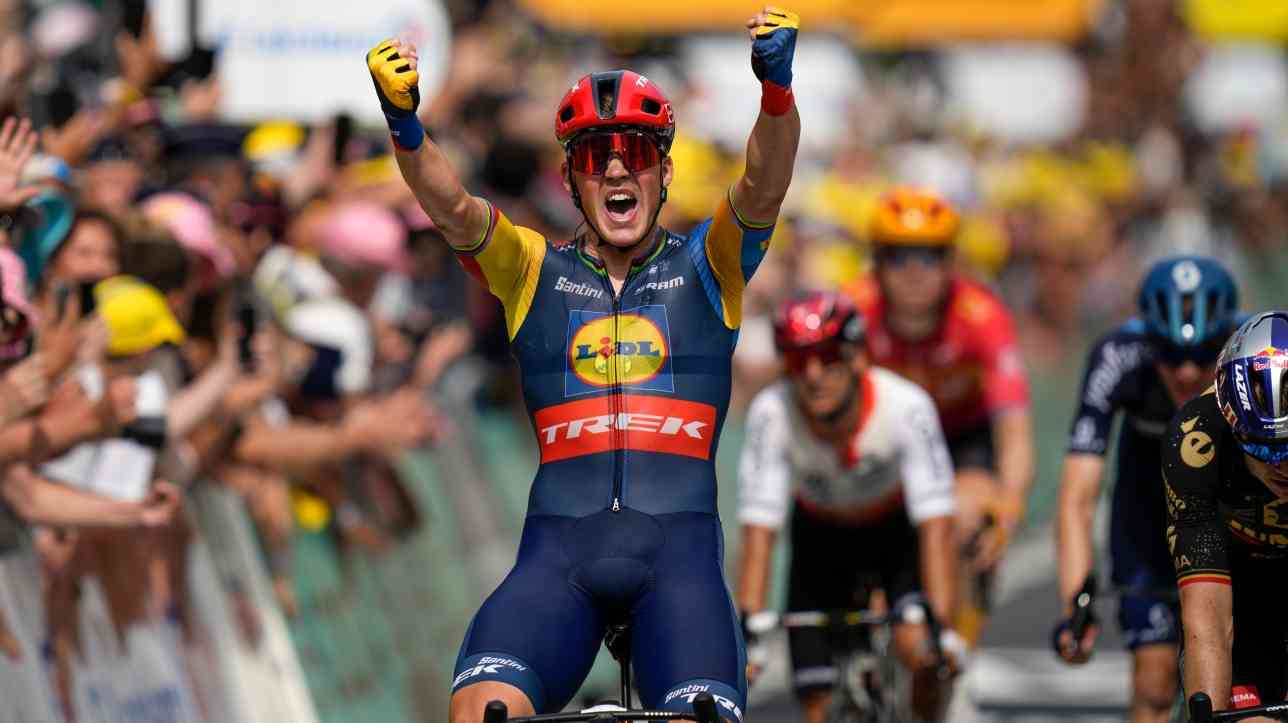 Mads Pedersen triomphe au Giro, Van Aert en embuscade