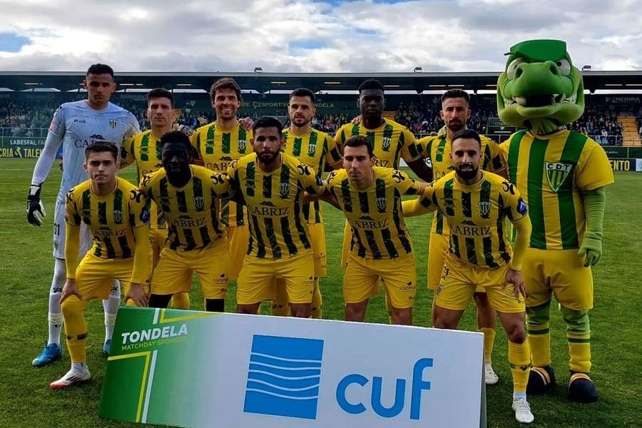 Chaves é derrotado pelo Tondela e se afasta da subida
