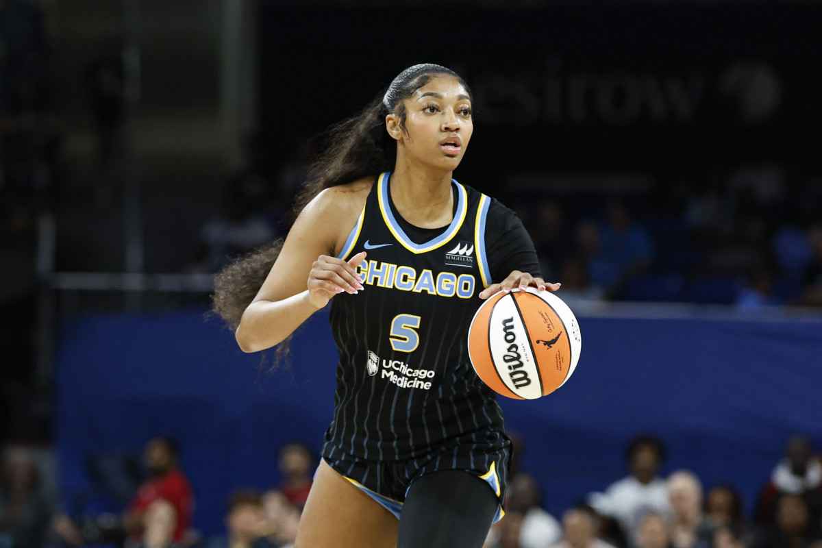 Angel Reese Aims to Revive Chicago Sky`s Season