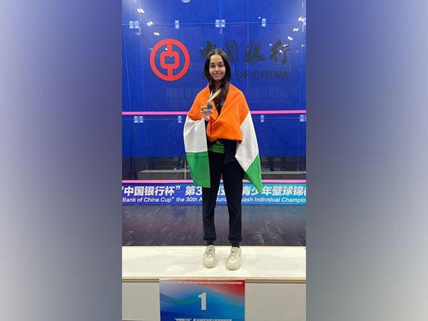 Anahat Singh Stuns Marina Stefanoni at PSA Championships