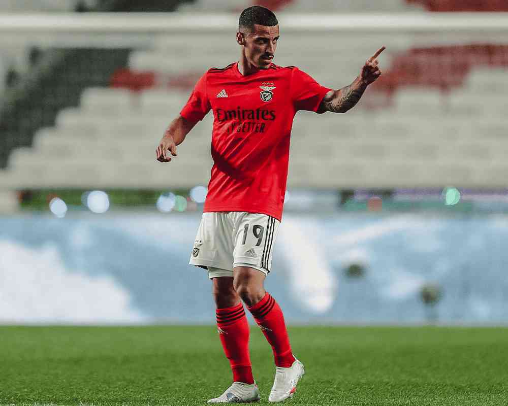 Benfica brilha na base e Santa Clara vence em grande!