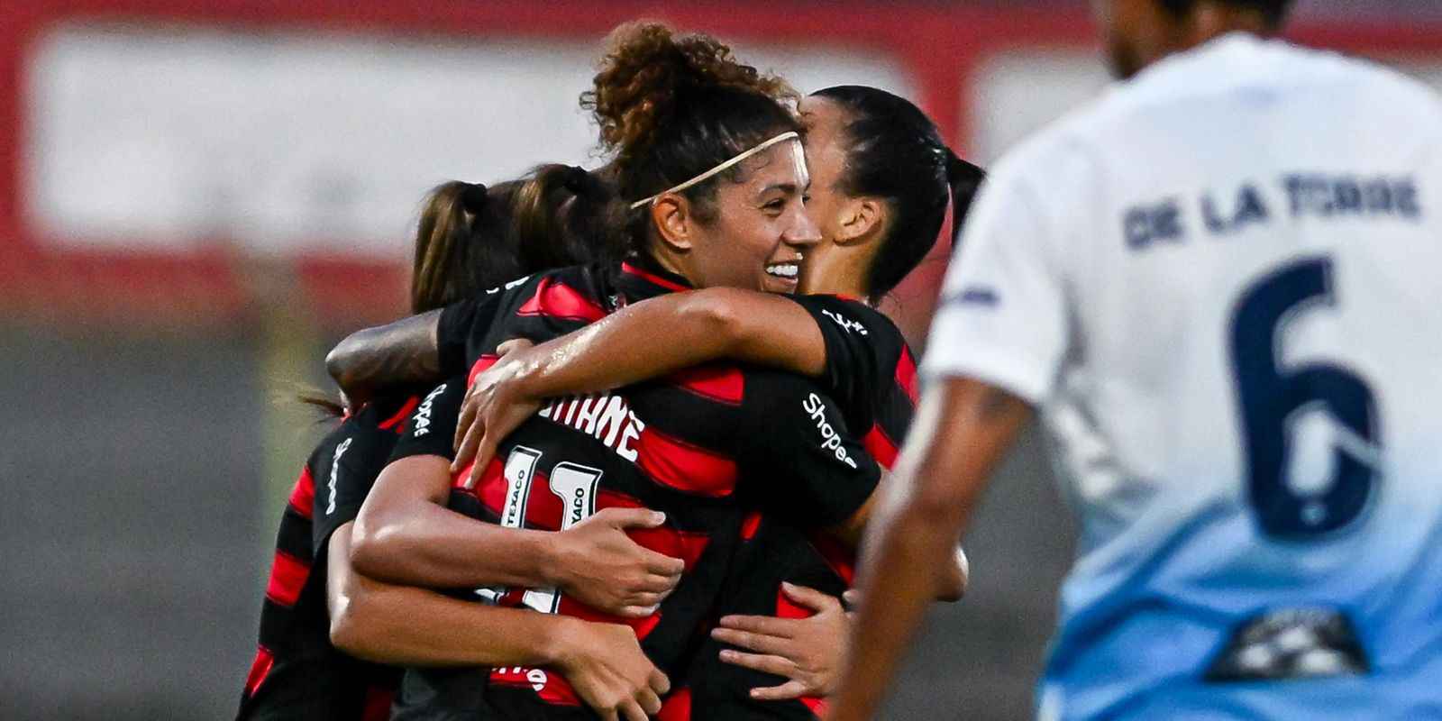 Flamengo brilha com goleada de 4 a 0 sobre Real Brasília
