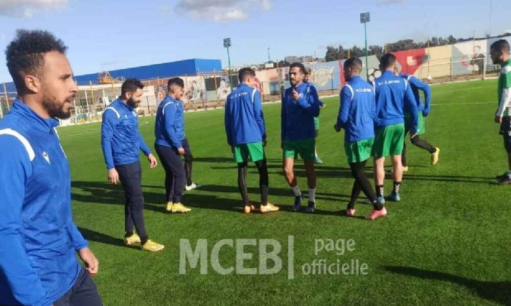 El Bayadh défie JS Kabylie : un choc à ne pas manquer
