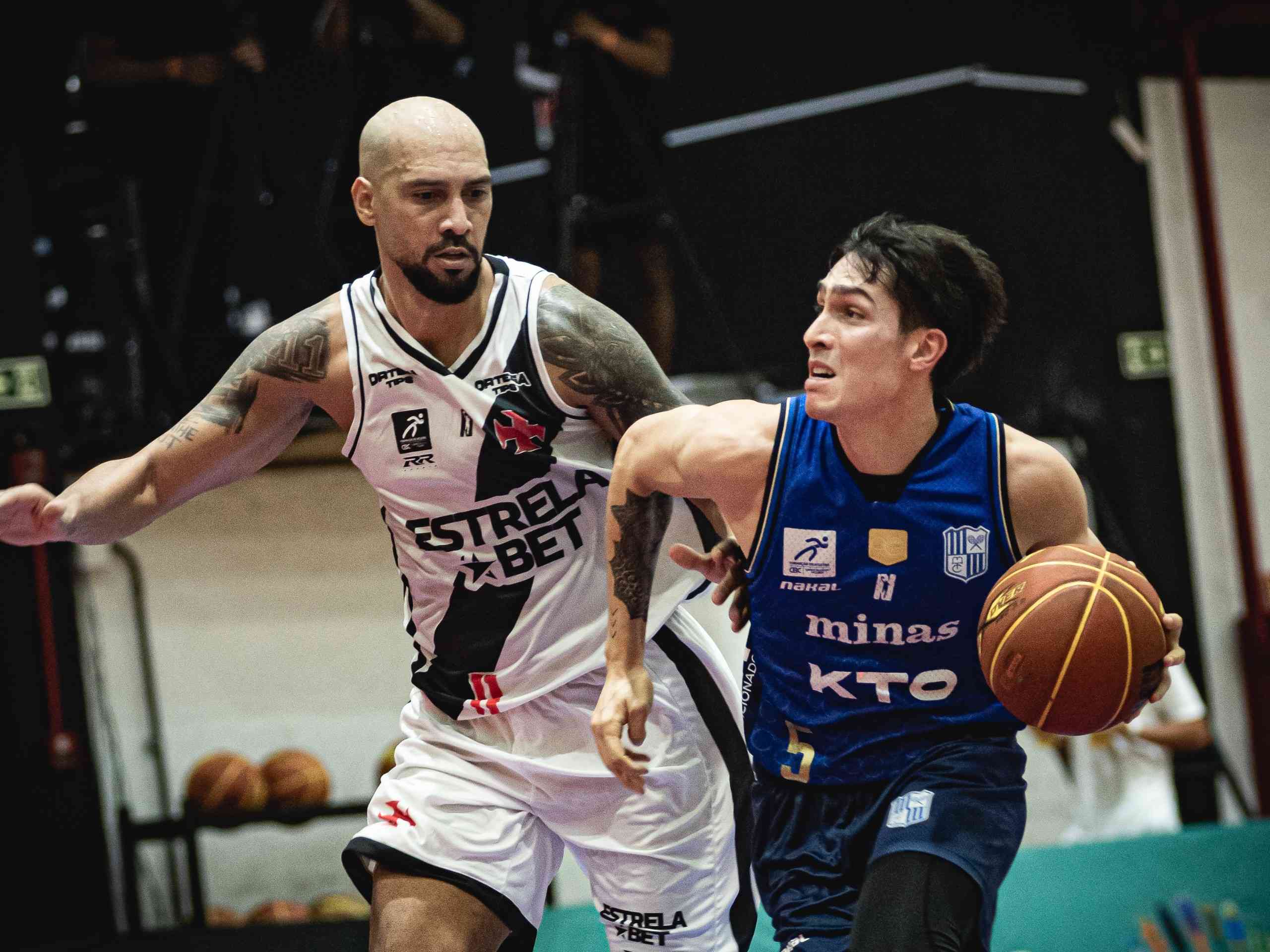 Minas brilha e vence Vasco rumo à semifinal do NBB