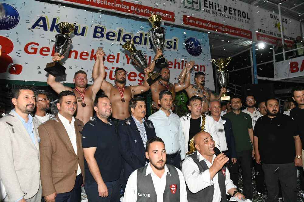 Cengizhan Şimşek, Antalya`da Şampiyon Oldu!