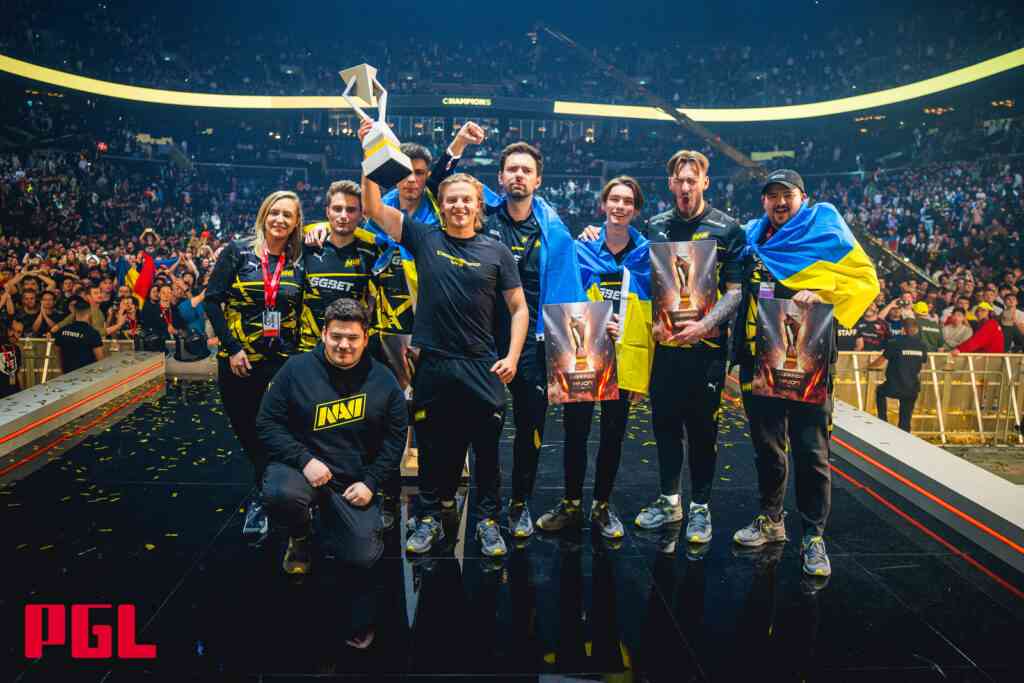 NAVI Dominates Aurora in PGL Astana Playoffs